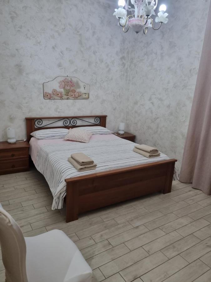 Casa Vacanza Sweet Home Giardini Naxos Kültér fotó